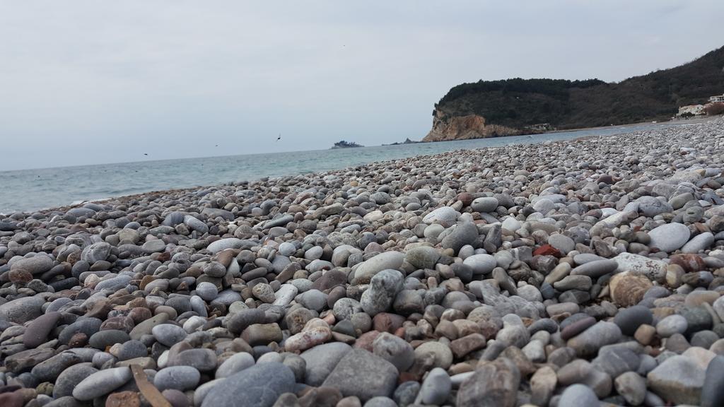 Buljarica Bay Apartments Petrovac Eksteriør bilde